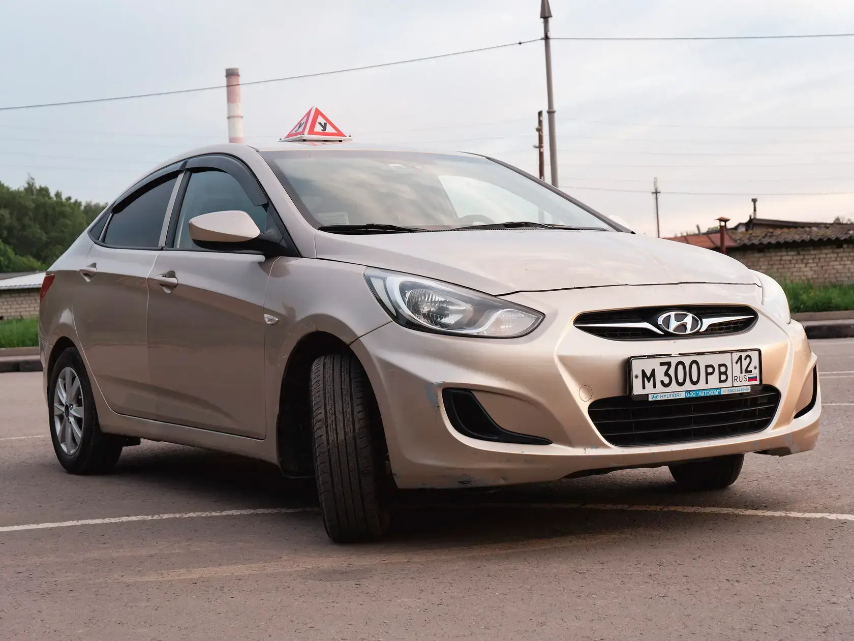 Hyundai Solaris — учебный автомобиль автошколы Учебный центр