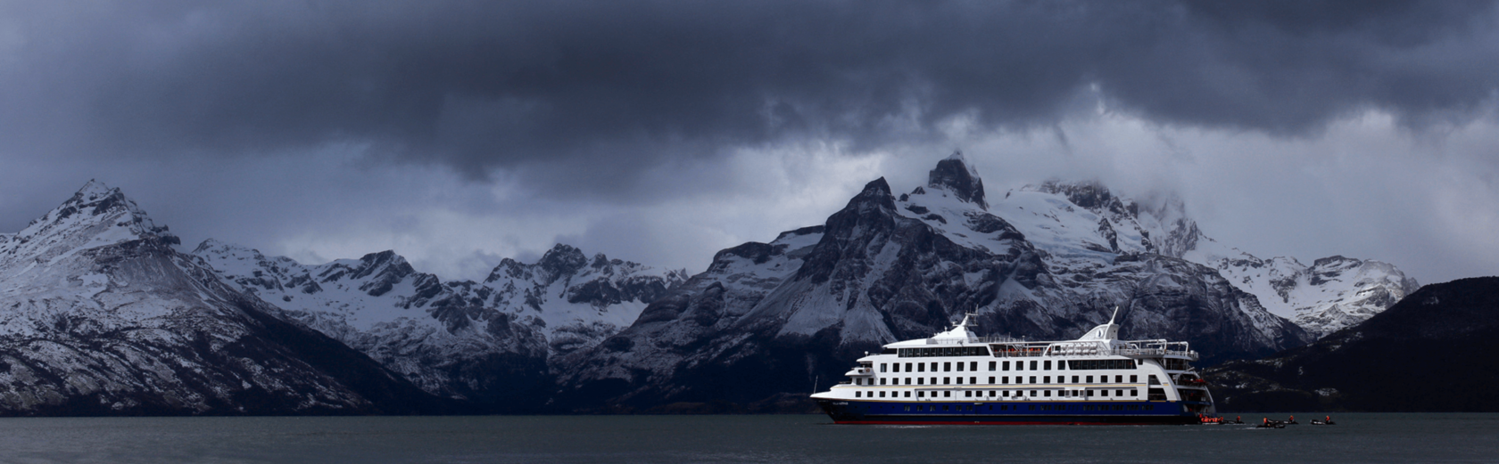 Круизное судно Stella Australis 