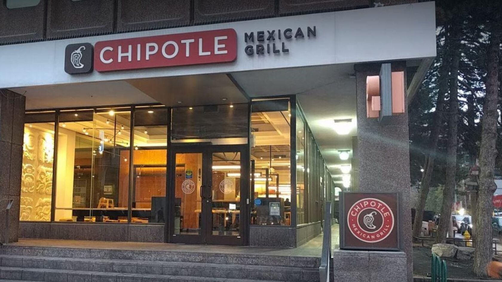 бренд chipotle, портфолио товарных знаков, зачем нужен товарный знак, что охраняет товарный знак, товарные знаки для ресторанов