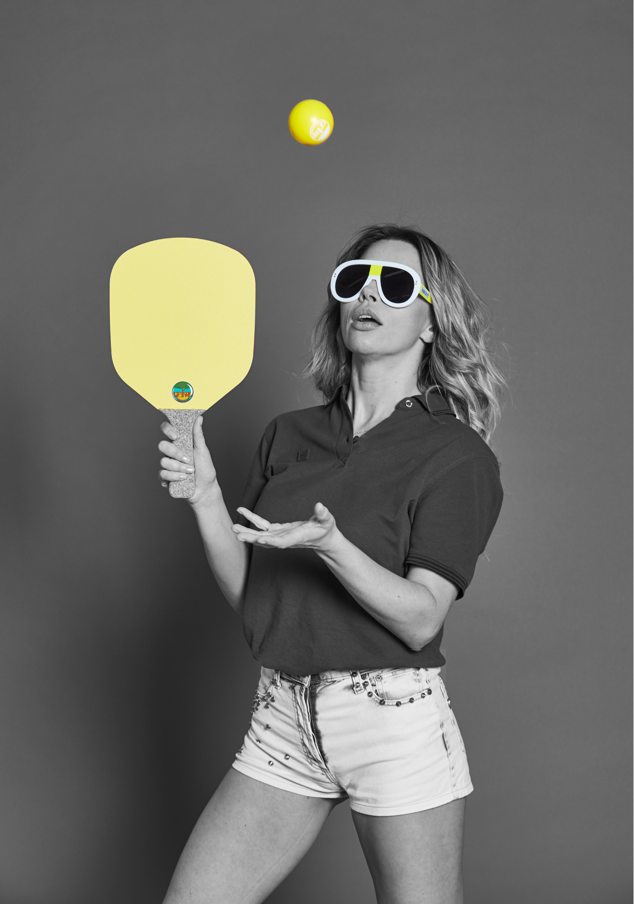 Ракетки для игры в пляжный теннис.