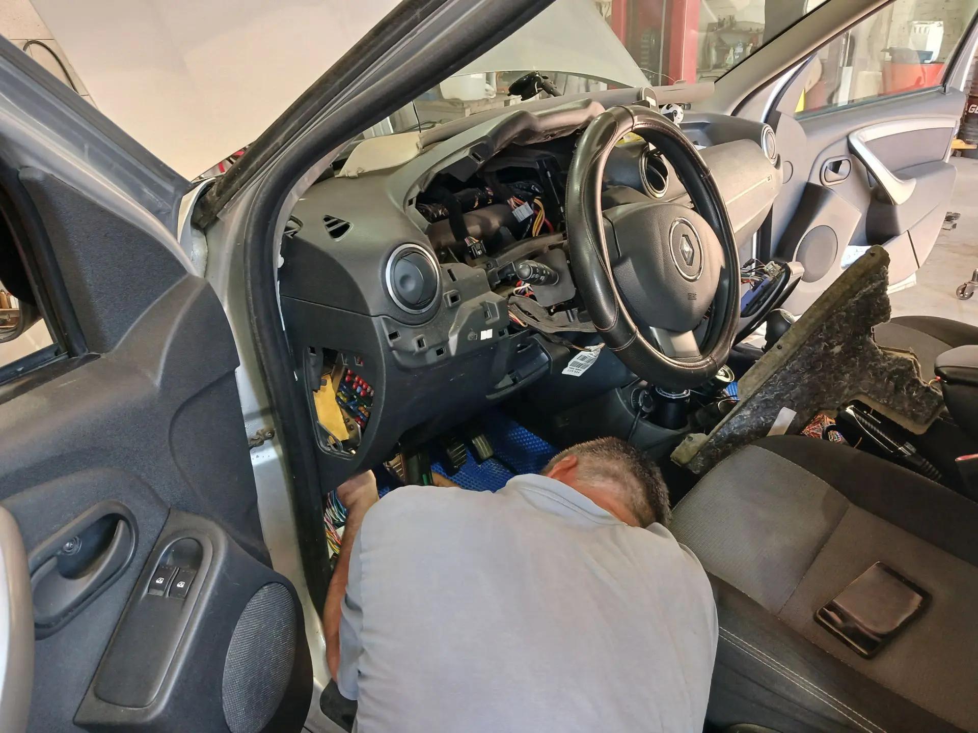 Установка автосигнализации