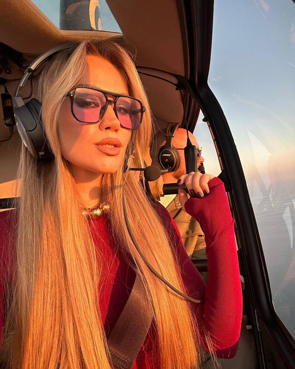 Фотосессия на вертолете в золотой час