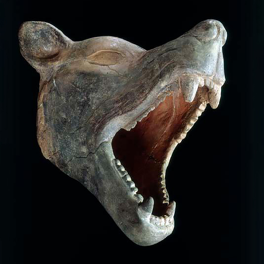 Голова собаки. Майя, 650-700 гг. н.э. Коллекция Peabody Museum of Archaeology and Ethnology, Harvard University.