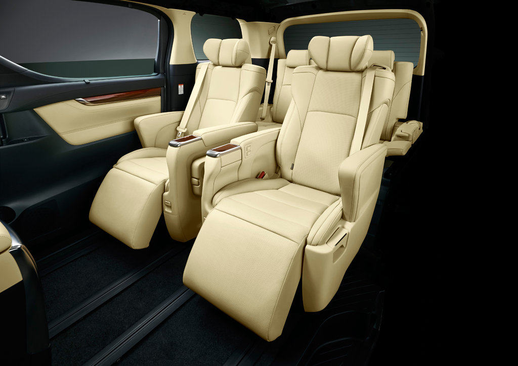 Toyota Alphard 2015 салон