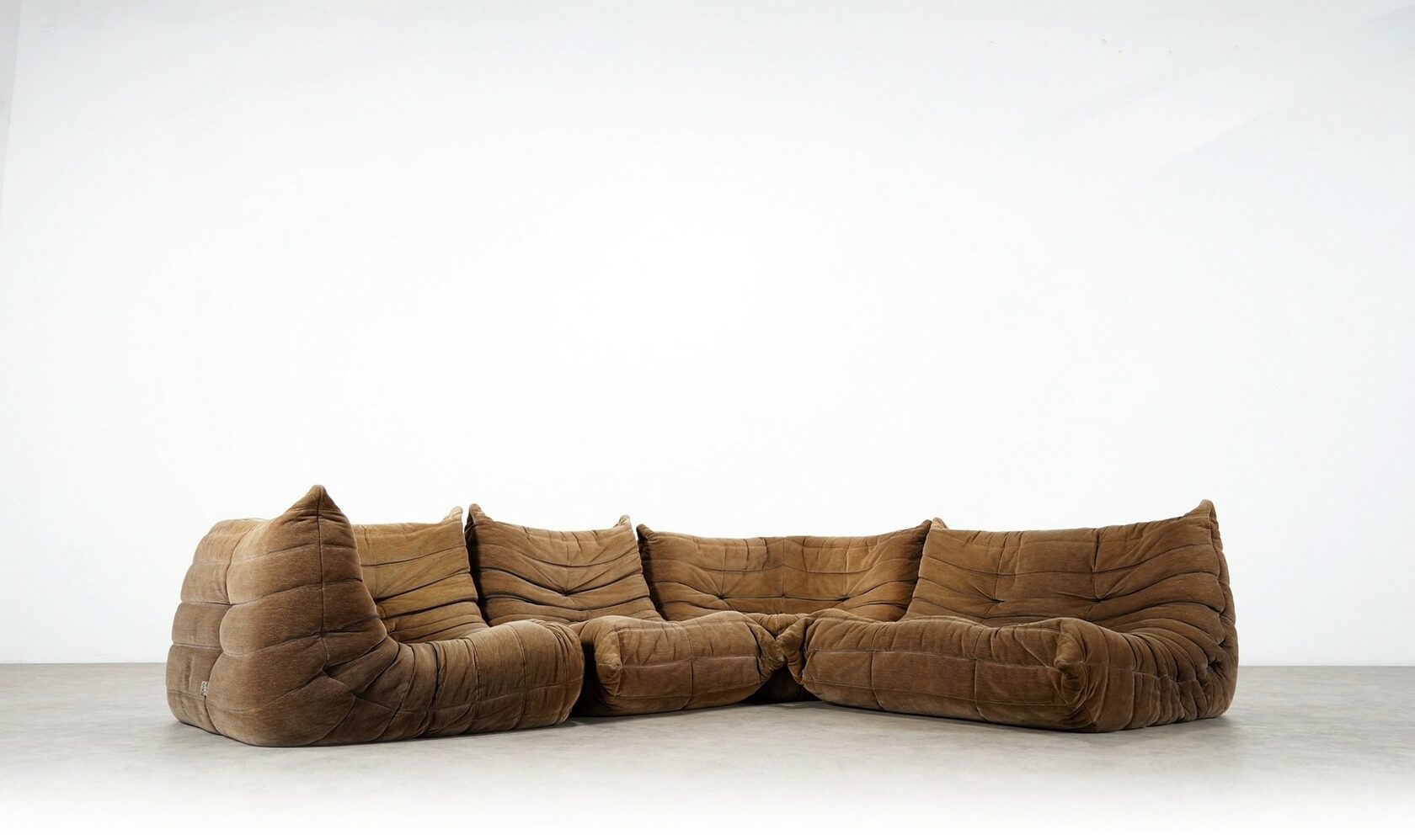 Модульный диван для чилаута