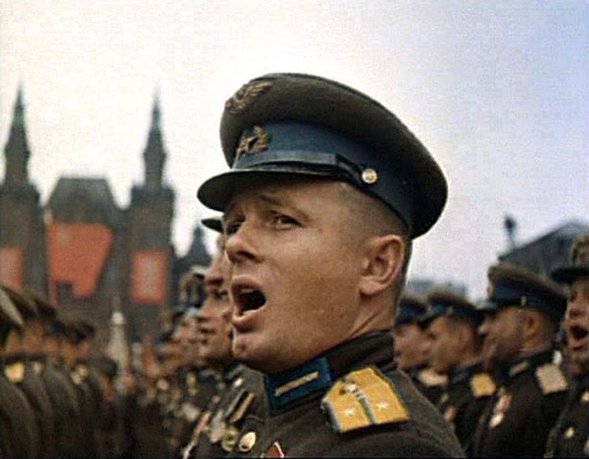 День парада победы 1945. Парад в Москве 1945. Кадры парада Победы 1945. Парад Победы 24 июня 1945 года в цвете. Мавзолей Ленина парад Победы 1945.