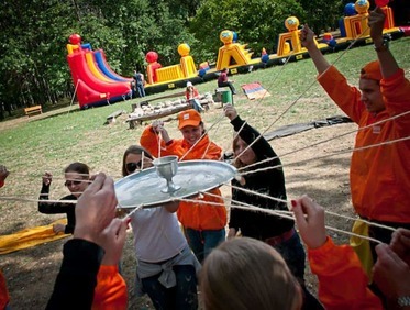 Заказать веревочный тимбилдинг для компании Дикси