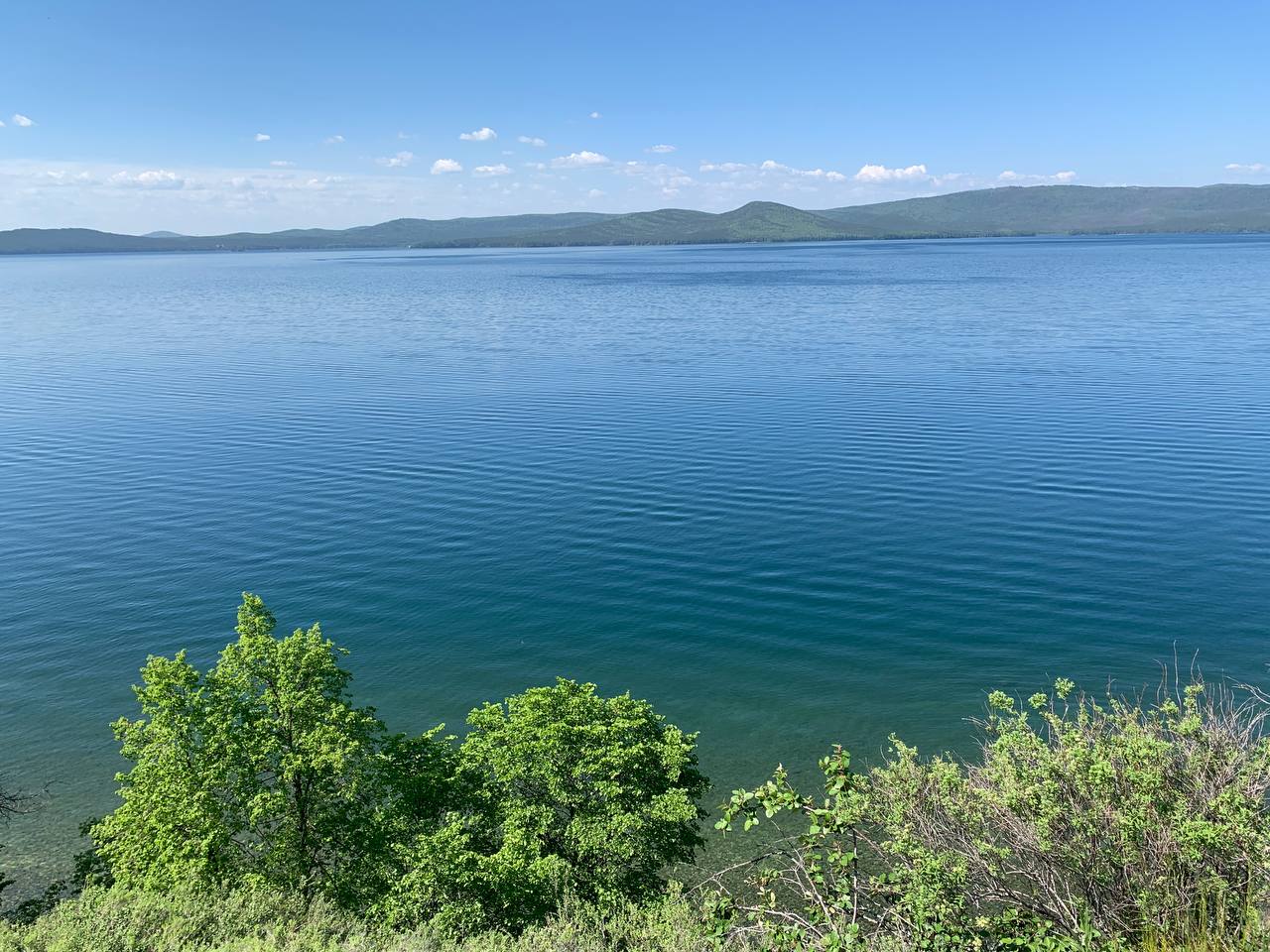 Бани на берегу озера Тургояк