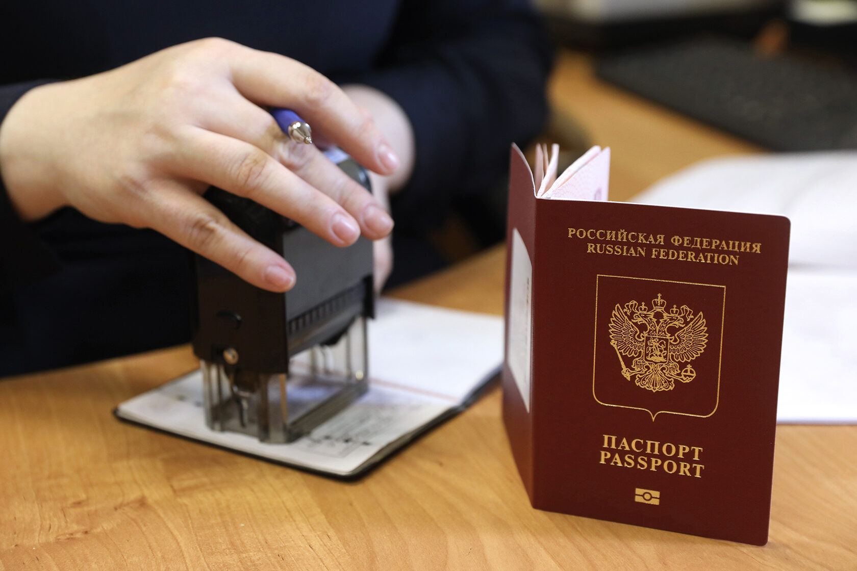 Прием в гражданство иностранцев. О гражданстве РФ. Гражданство России.