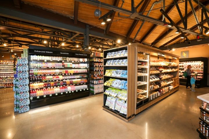 Торговая мебель на заказ Калининград