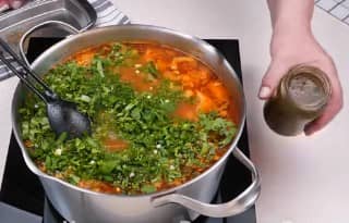 Приготовление харчо из говядины по-грузински с рисом: шаг 10