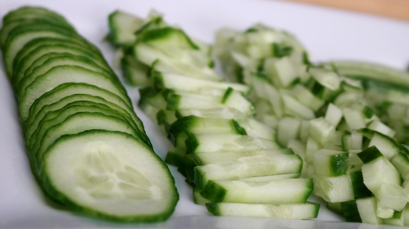 Нарезка огурцов. 3d cucumber Cut.