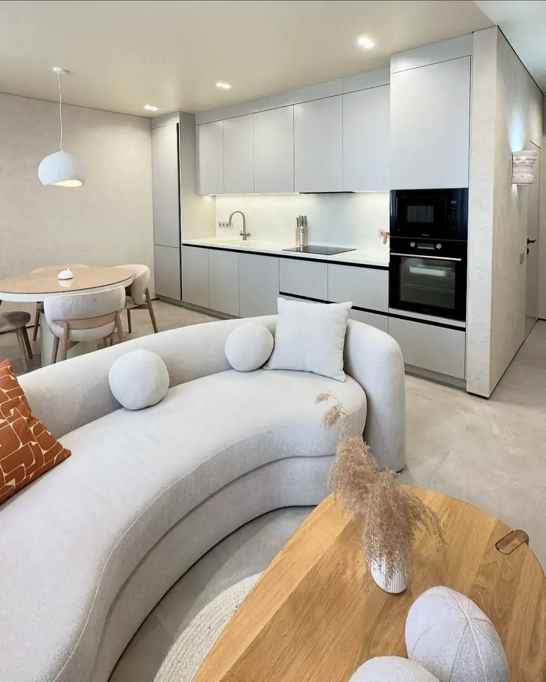 Кухня в современном стиле