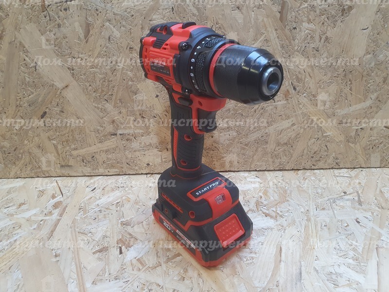 Шуруповерт акумуляторний Start Pro SCD4-20 безщітковий 20В — вид 3/4 спереду