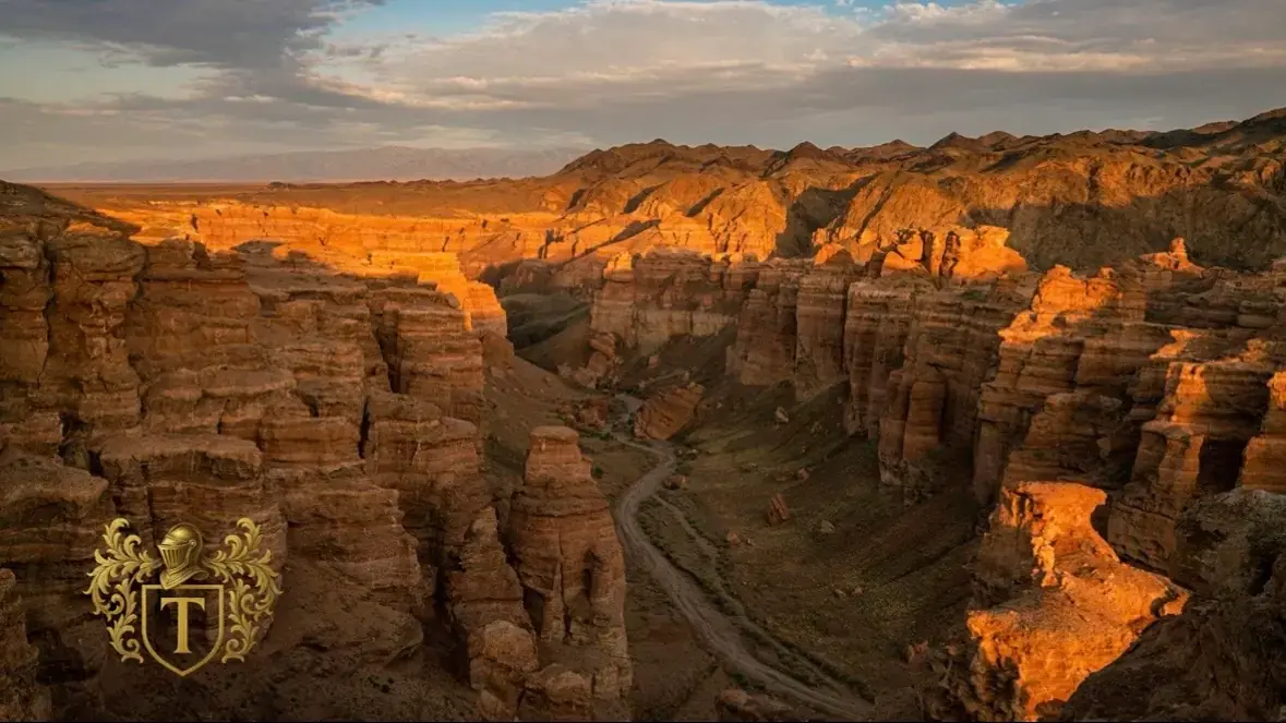 панорама Чарынского каньона Алматинская область
