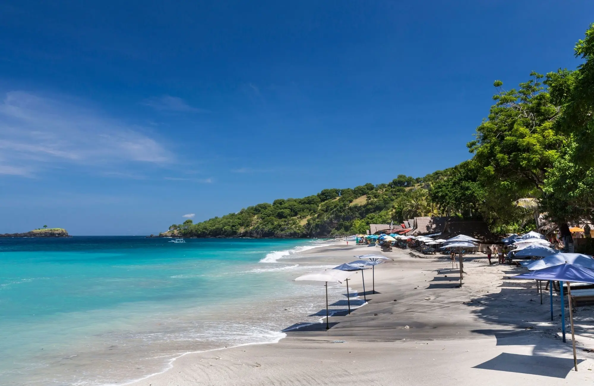 Candidasa Beach Sunbathing 7am