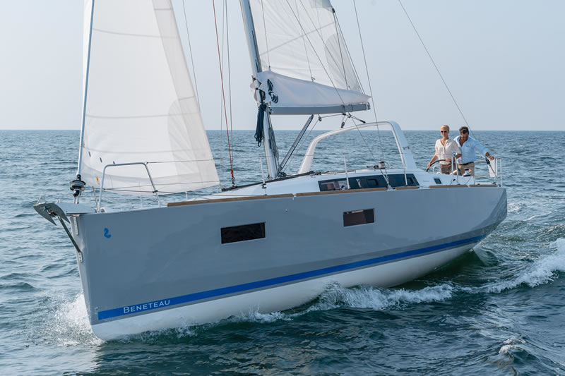 Парусная яхта Oceanis 38 — конструктор для взрослых