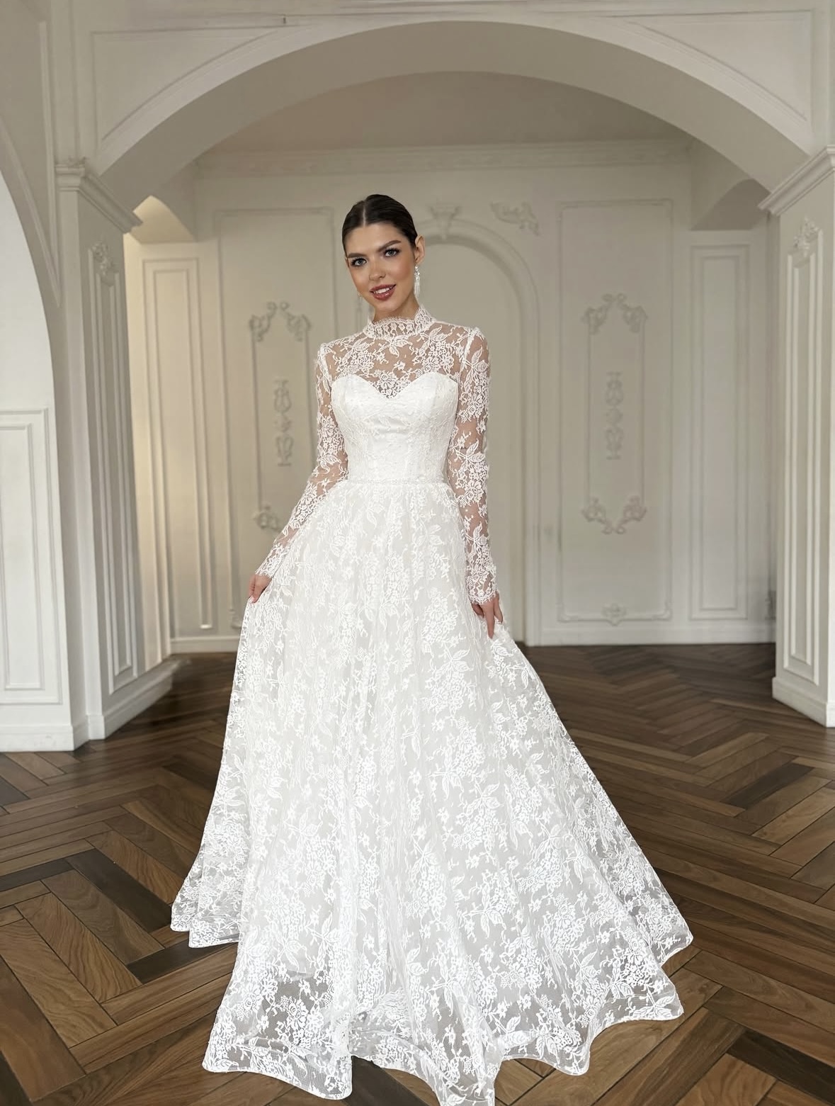 платье свадебное трендовое кружевное