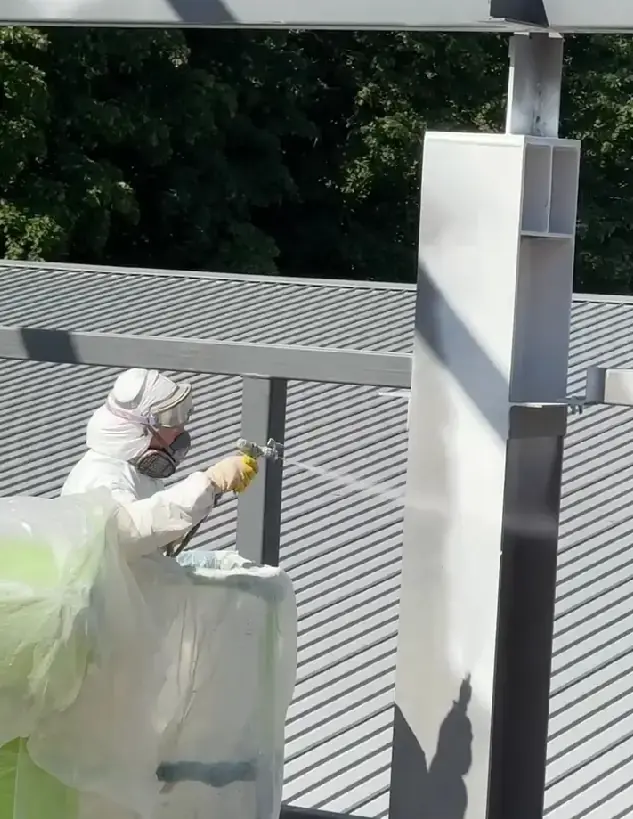 Финишная покраска металлоконструкций на объекте Метстрой