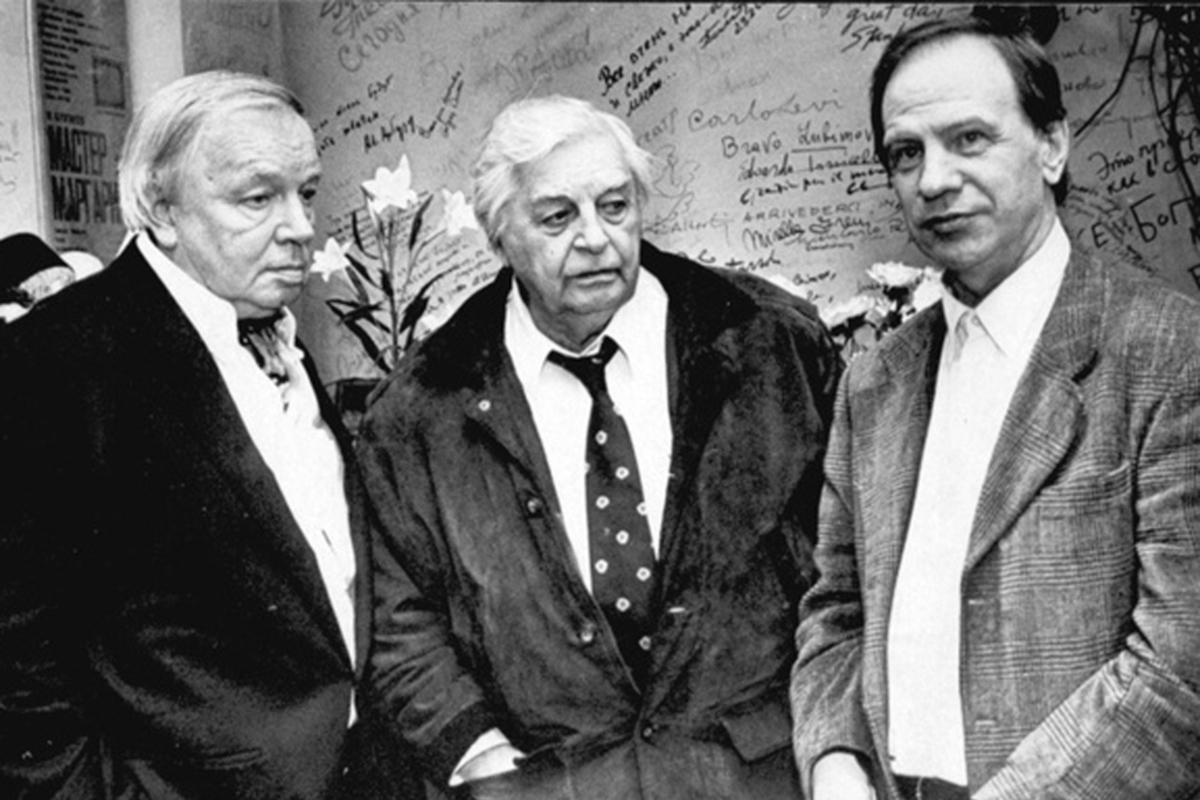 Всемирный день поэзии ежегодно отмечается 21 марта