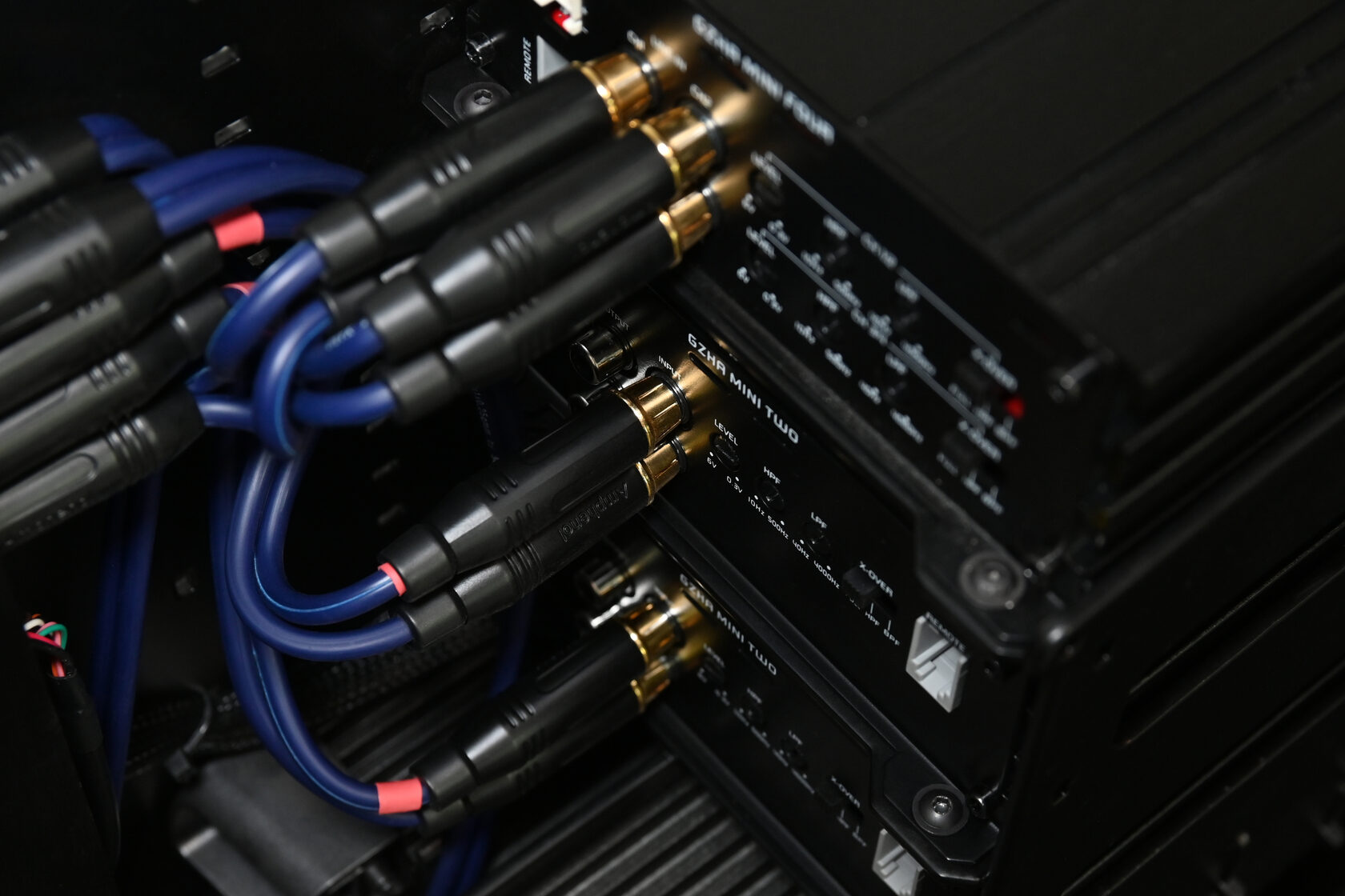 Установка автозвука в авто | Лучший автозвук в СПБ!