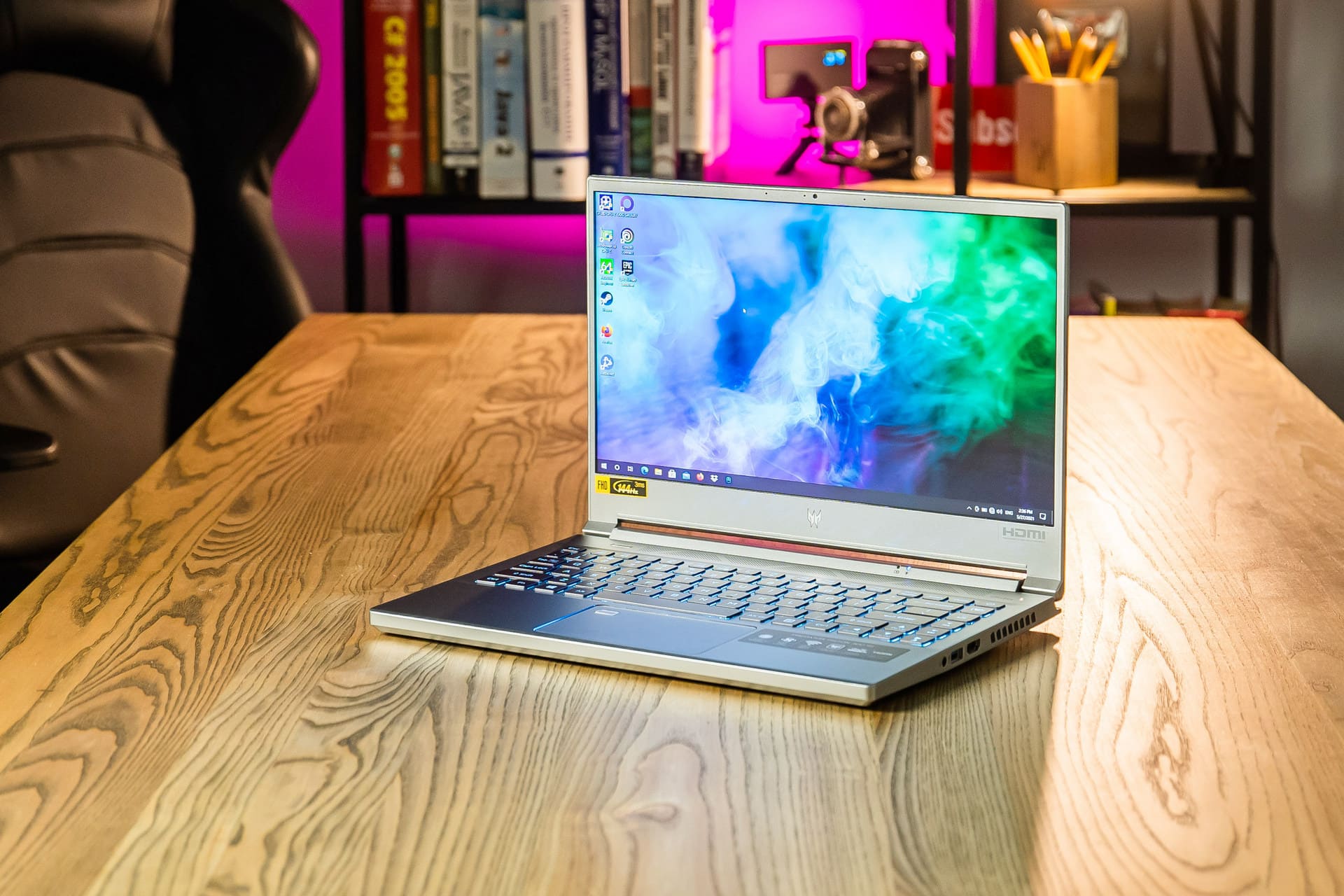 Огляд найкращих ігрових ноутбуків із тривалою автономною роботою. Обирай потужність та мобільність одночасно — ноутбуки з батареєю 8+ годин для геймерів 2025.