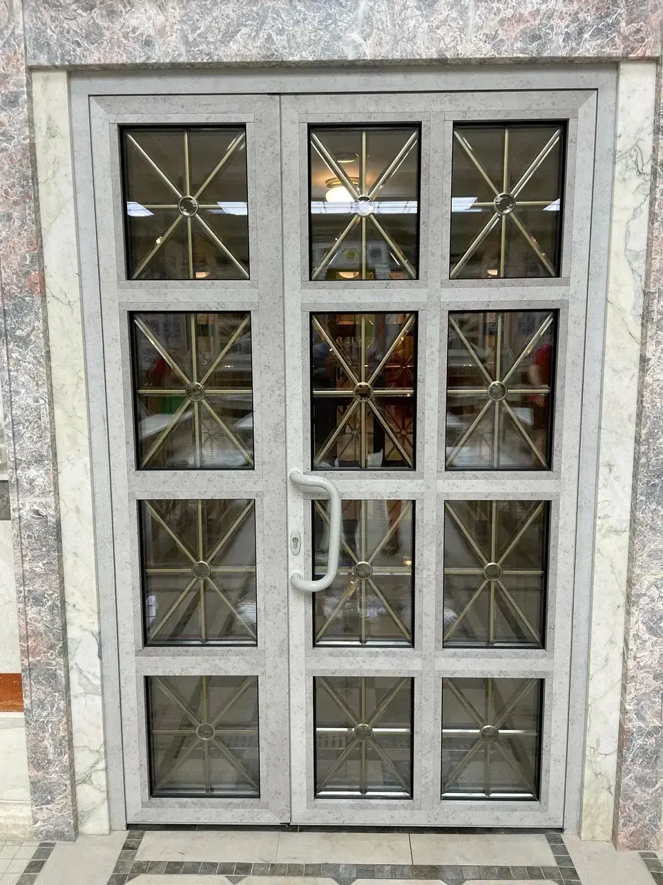 Изготовление и установка дверей