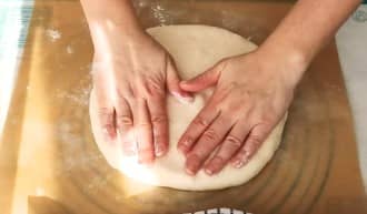 Приготовление осетинских пирогов с картошкой и сыром в духовке: шаг 17