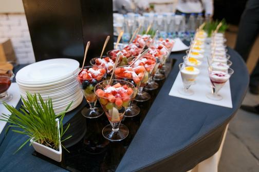 Кейтеринг на выставку в любом формате по доступным ценам.