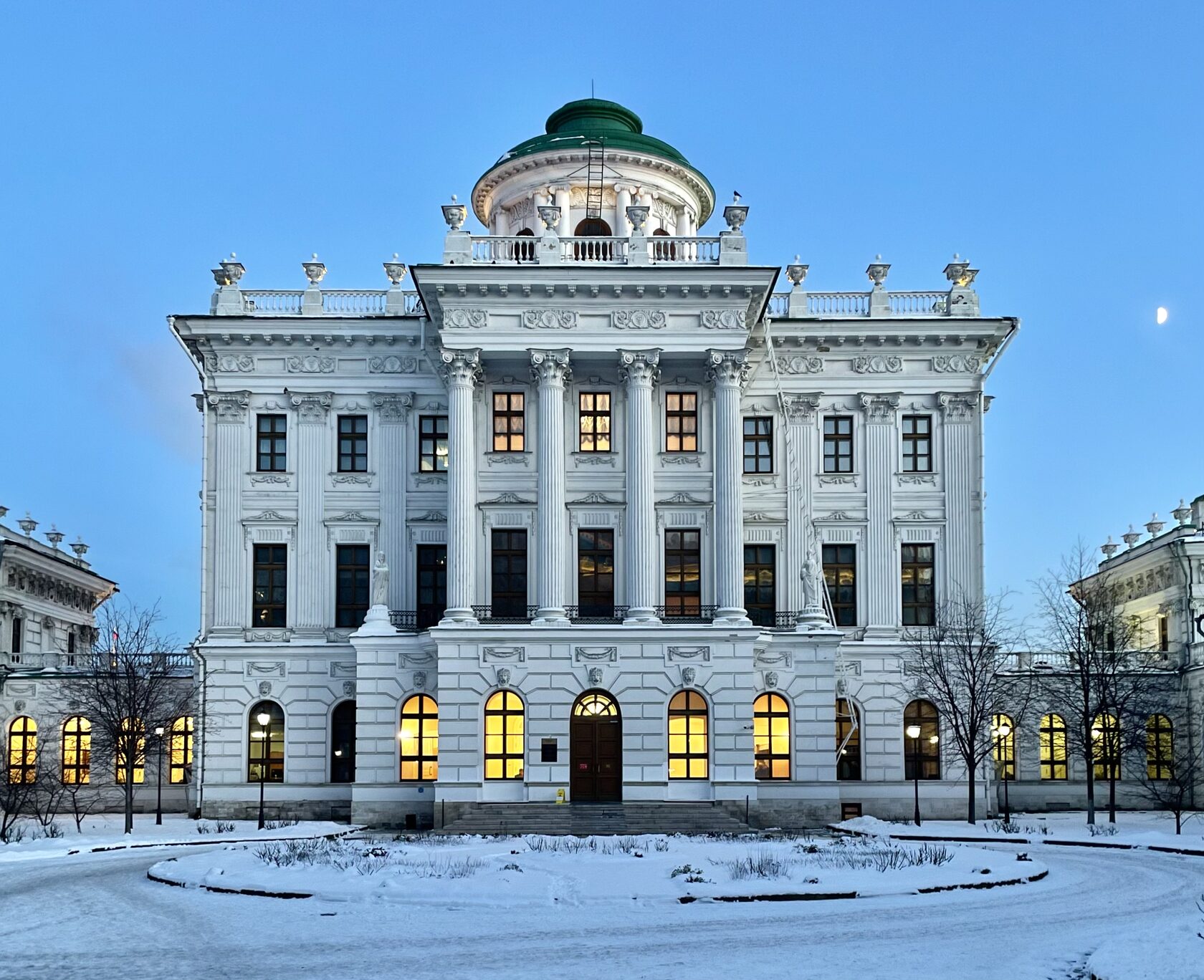 дом пашкова экскурсии забронировать (98) фото