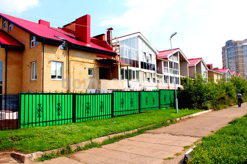 дома рядом с челнами. дома рядом с челнами. частный сектор красные челны. 46 кс набережные челны. жилой комплекс тюльпан набережные.
