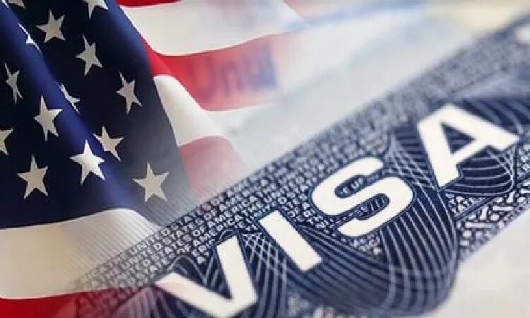 До 40%+ отказов: россиянам стали реже выдавать визы в США