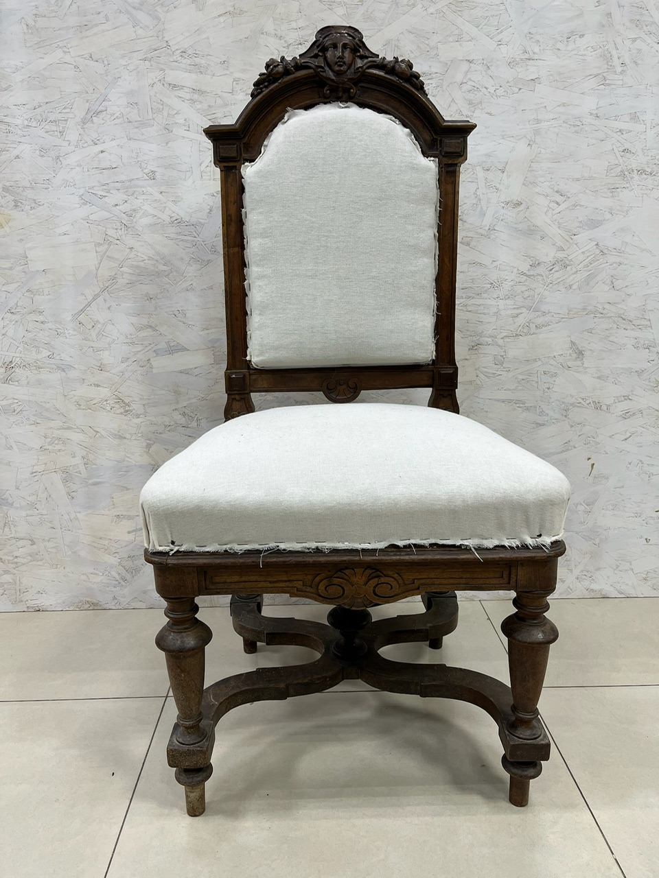 Стул 19 века под финишную перетяжку