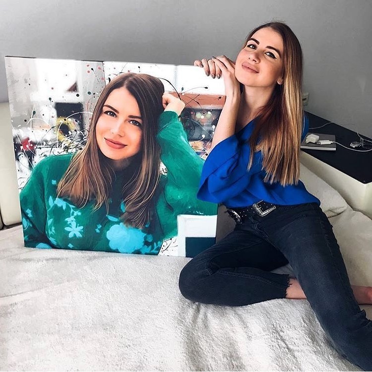 Портреты на холсте