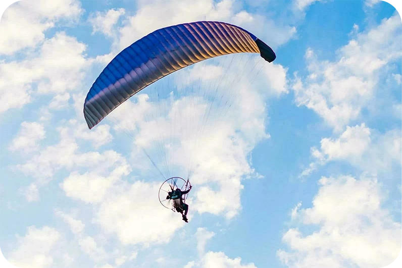 фото нанесения макияжа на лицо девушки 