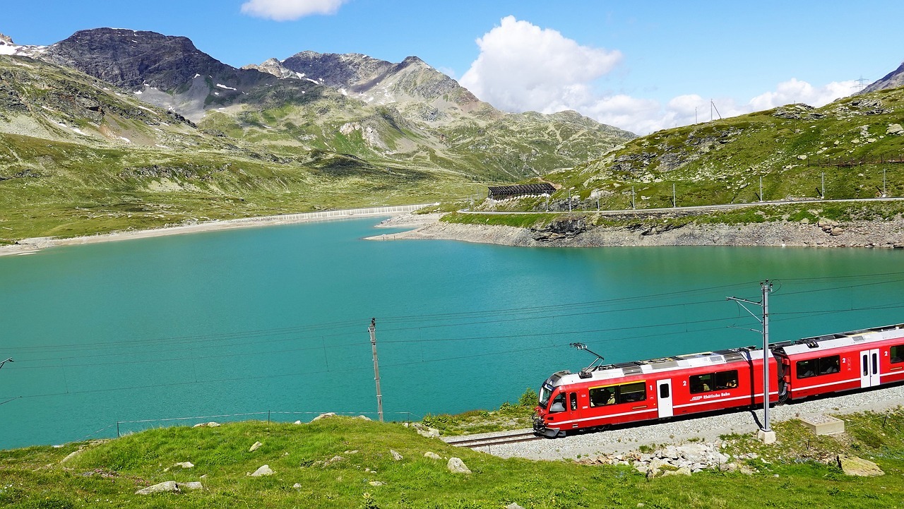 Автобусный тур, панораманые поезда, Швейцария, горы