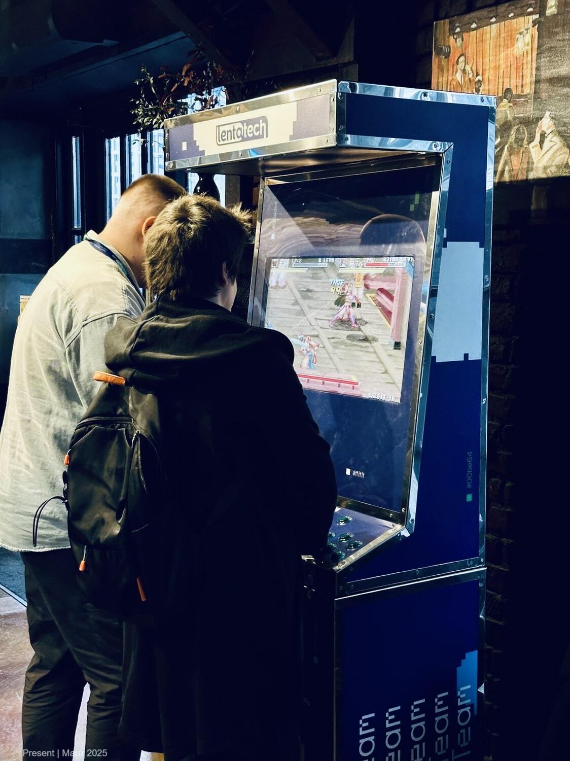 Аренда автомата Пакман с оклейкой
