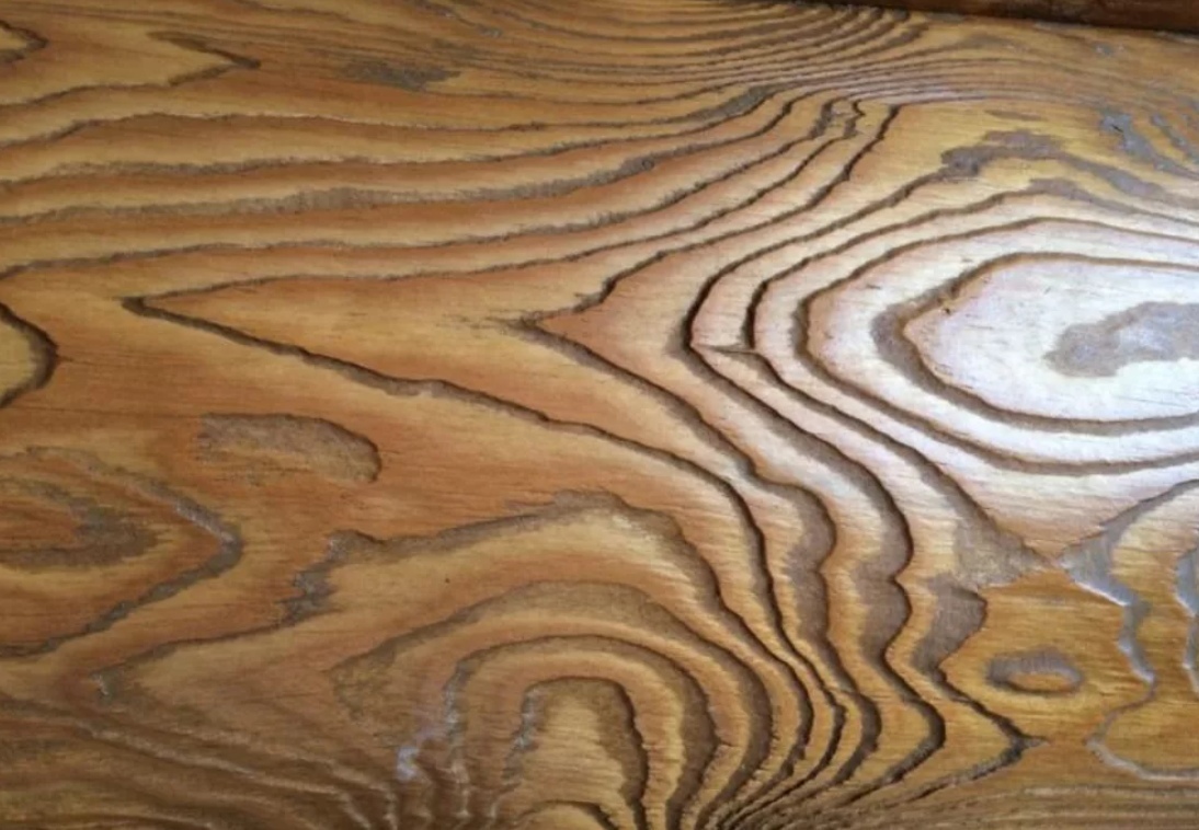 Глубокое браширование древесины