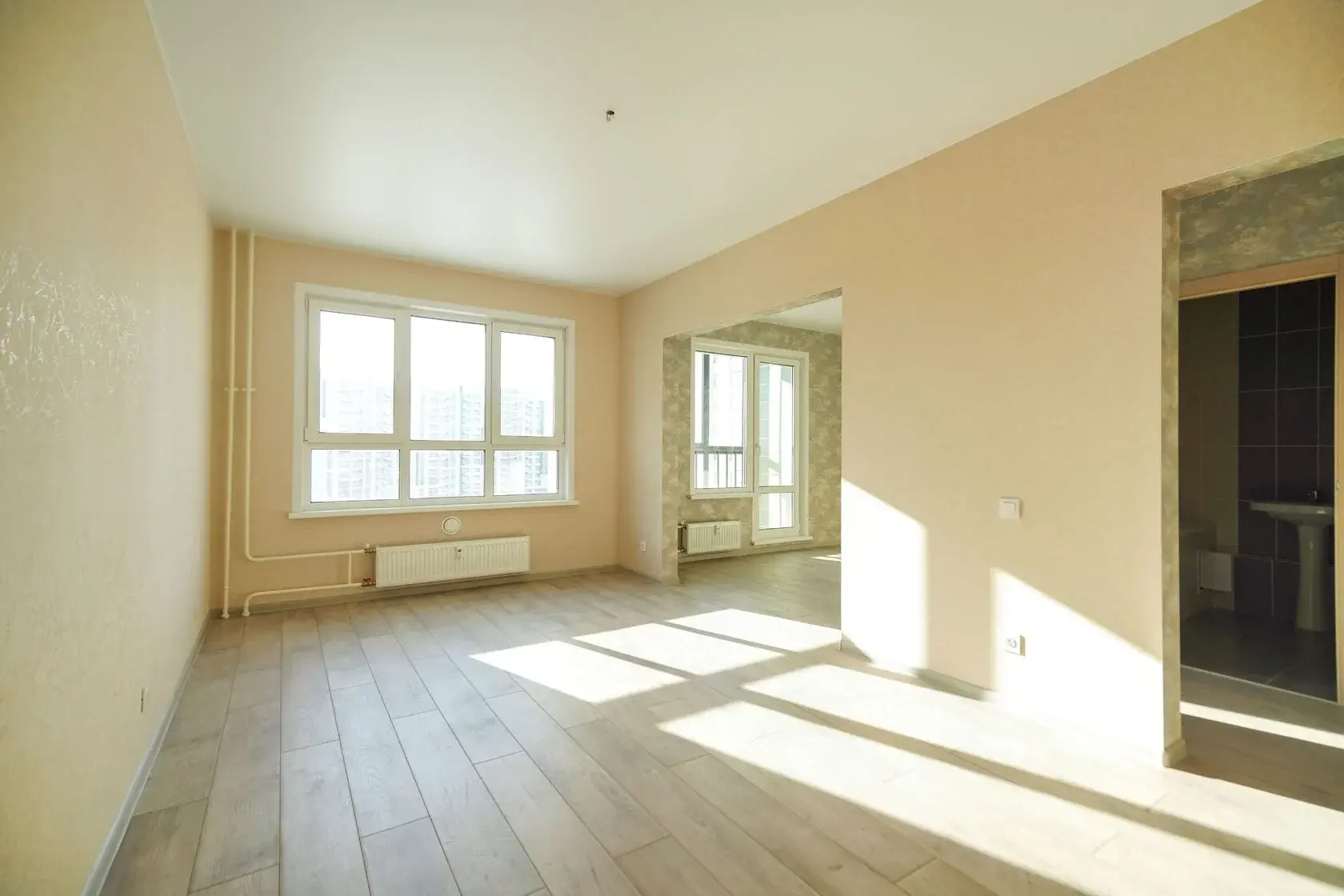 типовая квартира с ремонтом от застройщика в панельной новостройке