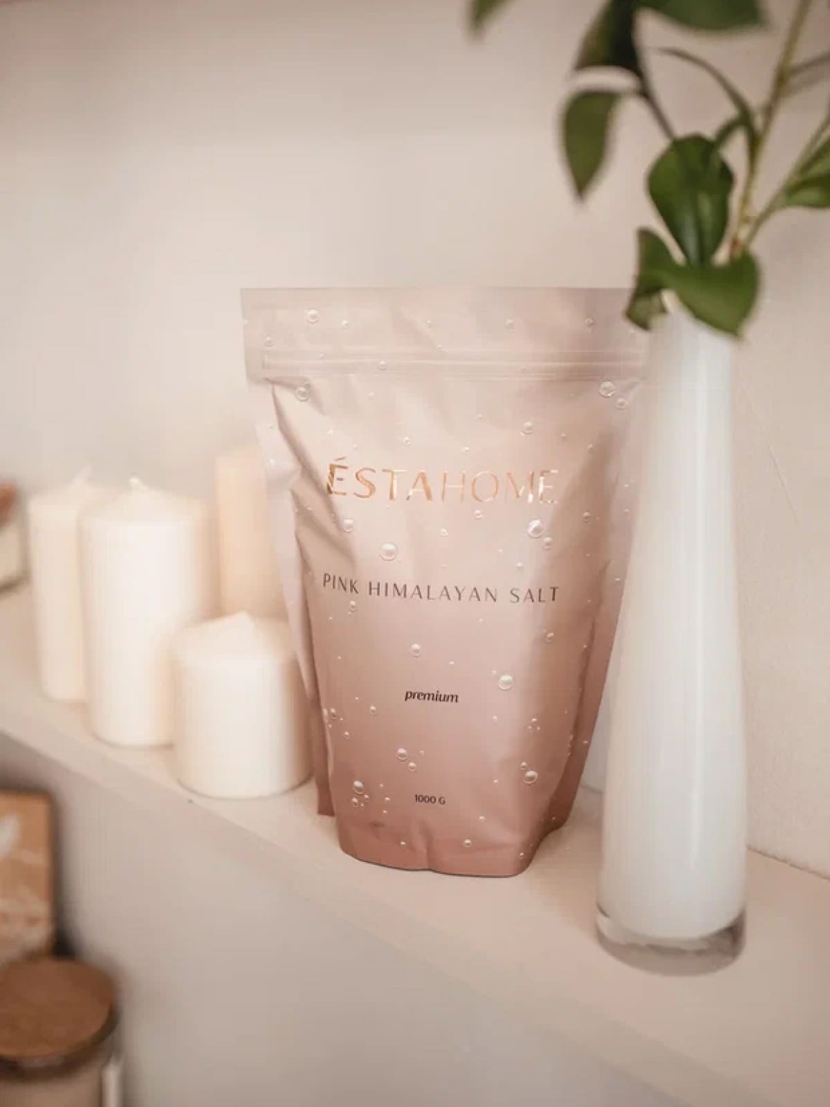 Брендинг косметического бренда Estahome: логотип, упаковка, оформление соцсетей