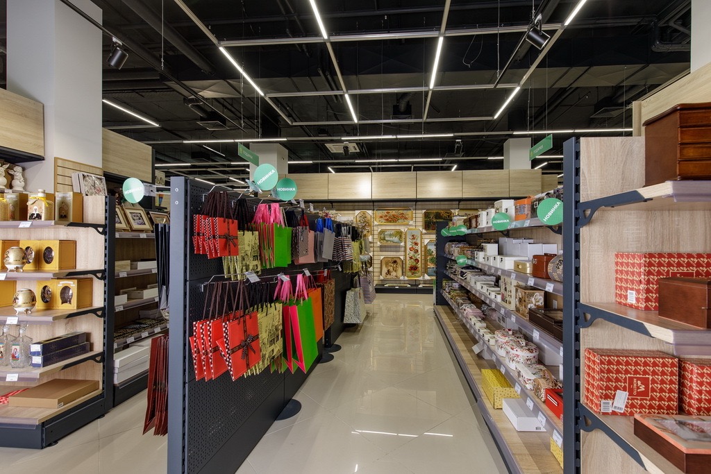 Стеллажи для магазинов в Калининграде