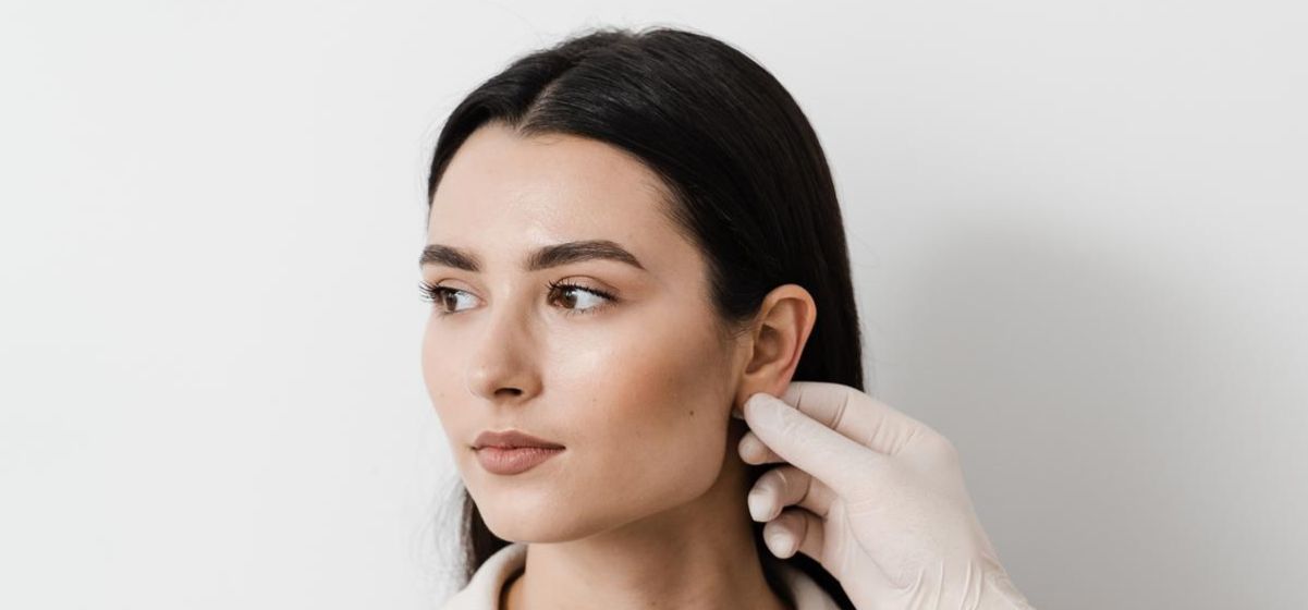 Коррекция формы ушей — отопластика