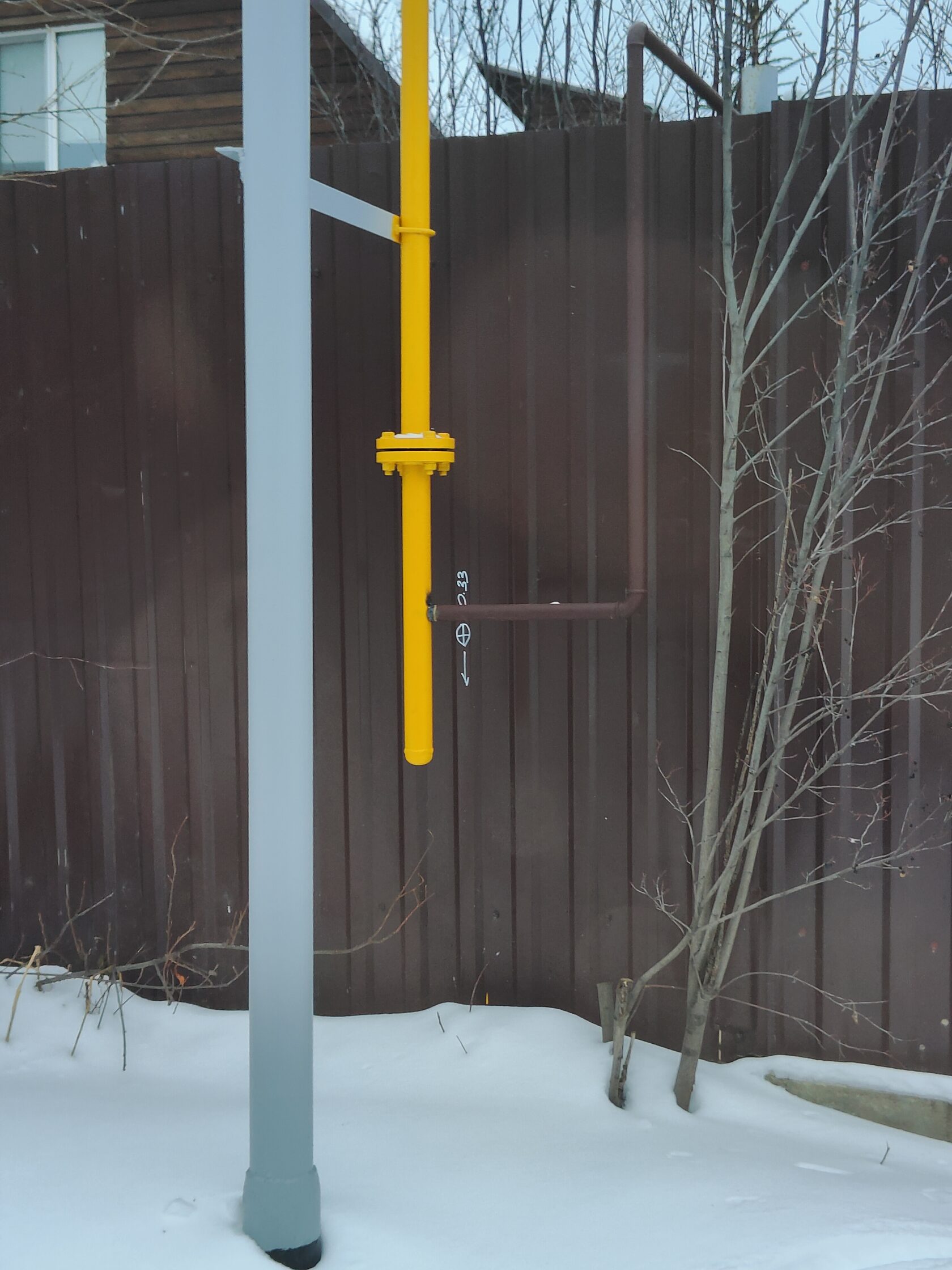 Газопровод на стене