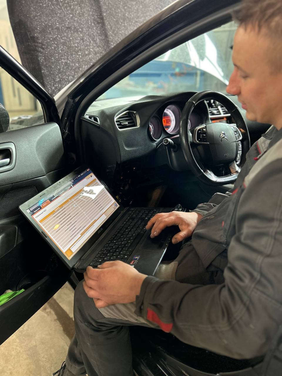 Диагностика автомобиля в Омега Центр