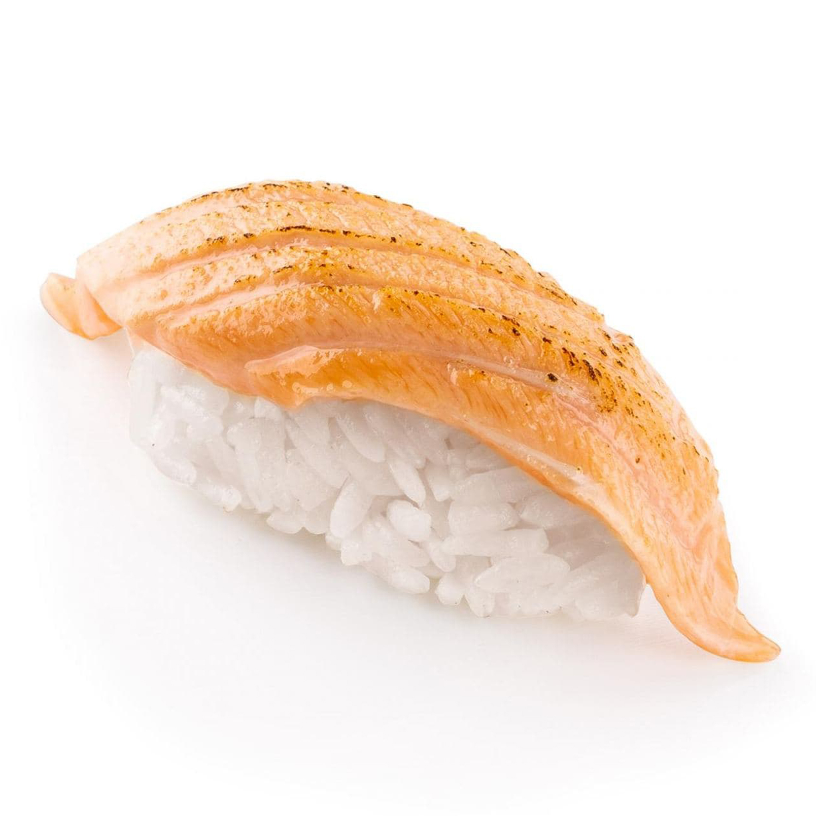 Опаленный лосось. Татаки нигири. Суши нигири с лососем. Суши с опаленным лососем. Суши авеню войковская.