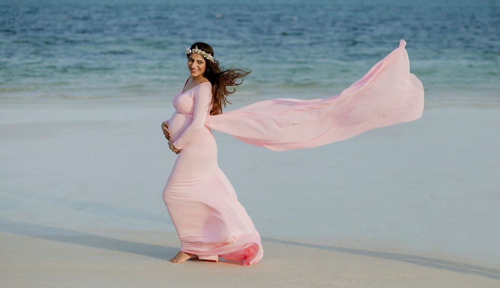 Capturing the Beauty of Motherhood: Maternity Photography on Mombasa's Jumeirah Beach