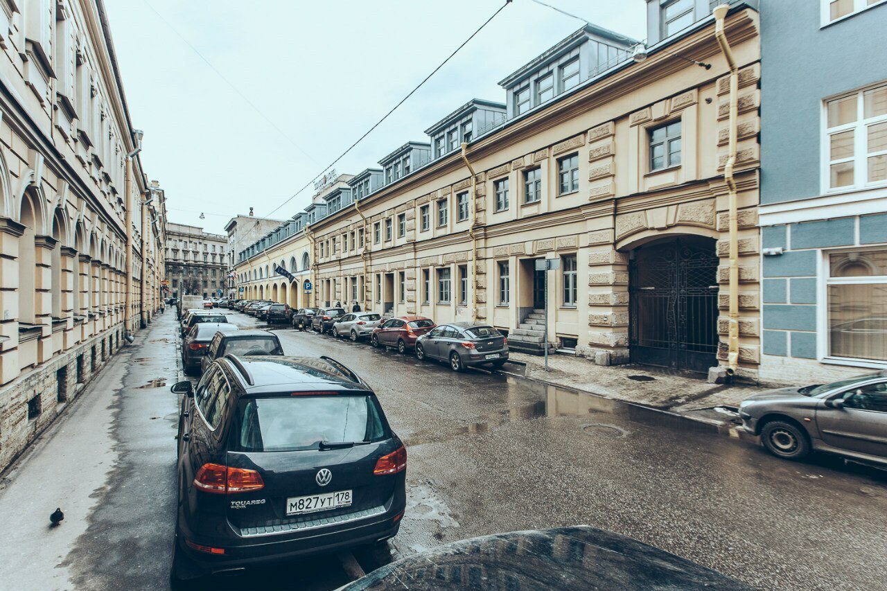 Сладкополезно биржевой пер 2 отзывы. Биржевой переулок 1/10 Санкт-Петербург. Биржевой переулок 2-4 Санкт-Петербург. Биржевой переулок, д.4, Санкт-Петербург.