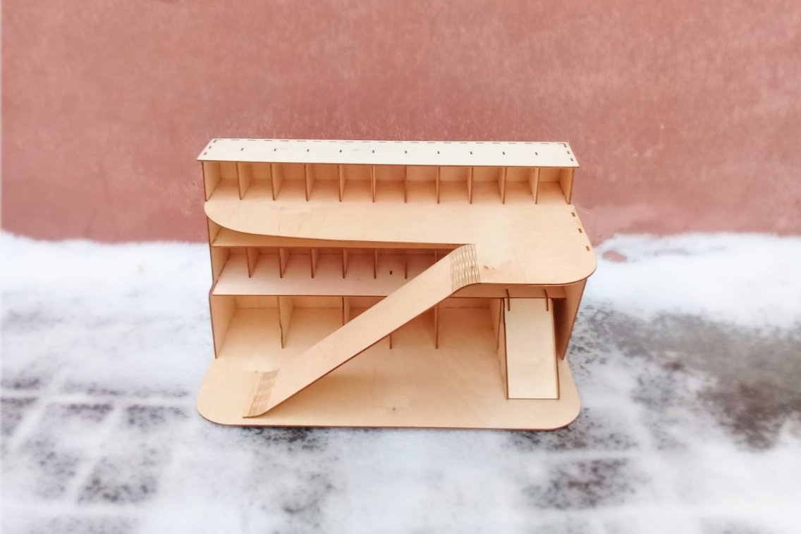 Небольшая парковка из фанеры