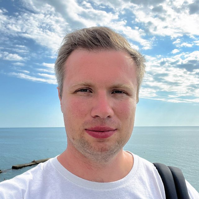 Антон Викторов