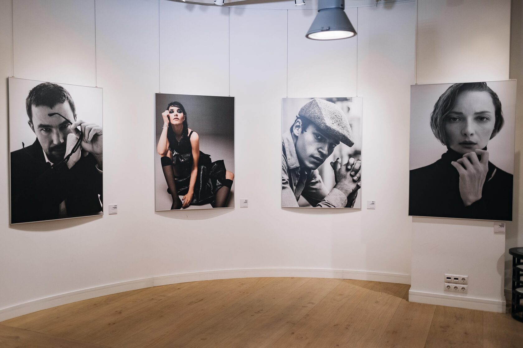 Фотовыставка «Черно-белое кино» 